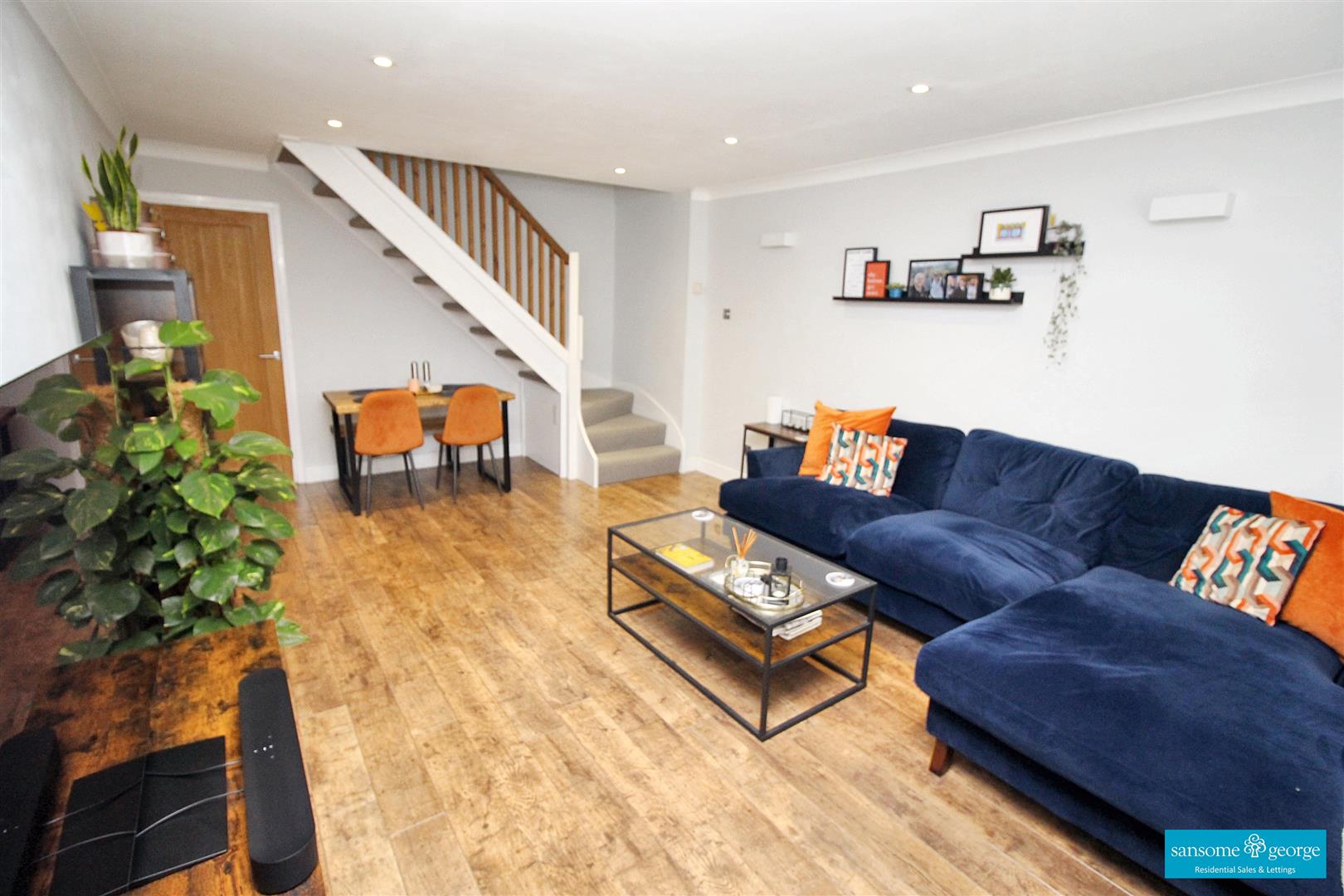 2 bed property in Warley Rise, Reading